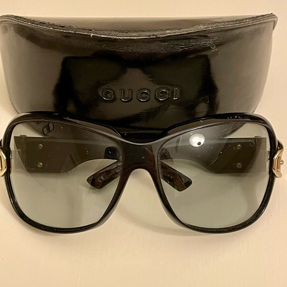 Gucci Oversized Sunglasses